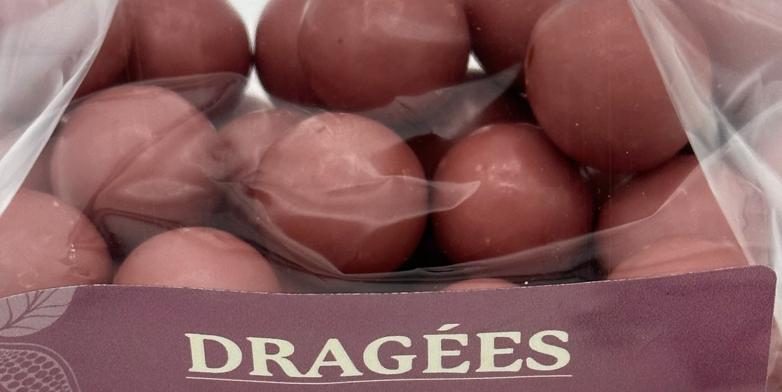 Hazelnuts and Ruby chocolate Dragées